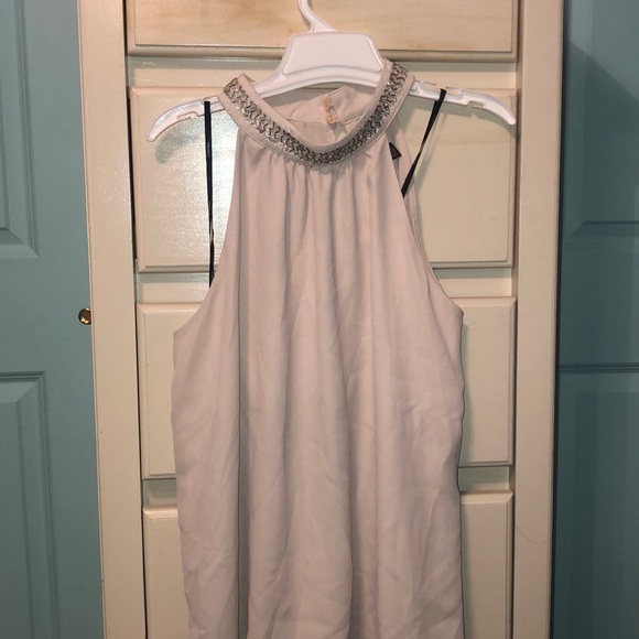 Beaded neck strapless blouse - Picture 3 of 3